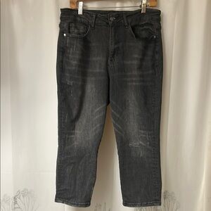 Women’s Judy‎ Blue black slightly distressed skinny fit capri jeans Size 14W